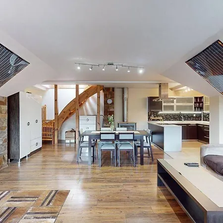 Kamzik - Elegantny Mezonet S Vyhladom Apartment
